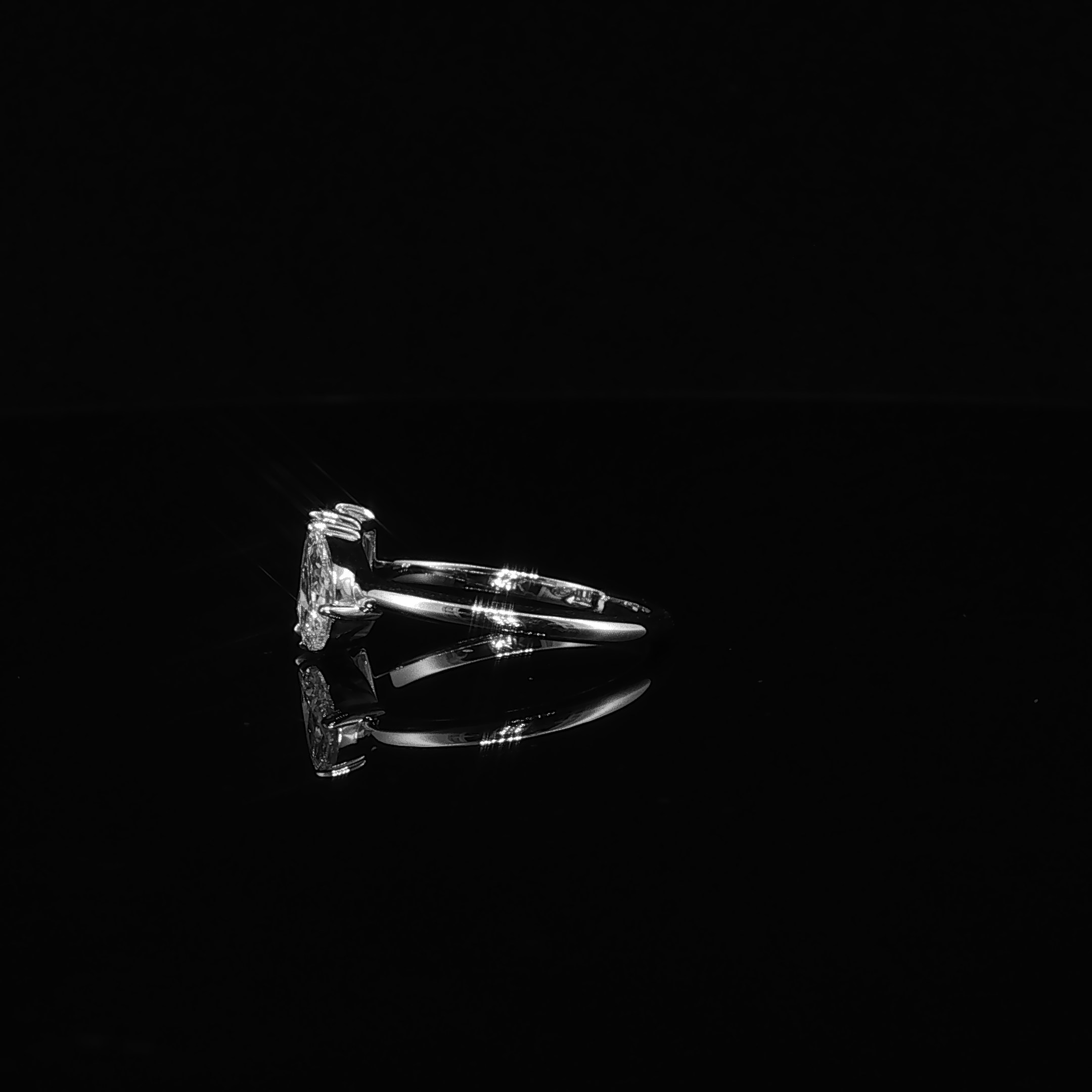 Emerald & Pear Cut Toi et Moi Diamond Ring – 1.95 CTW E VS1 | IRG2462