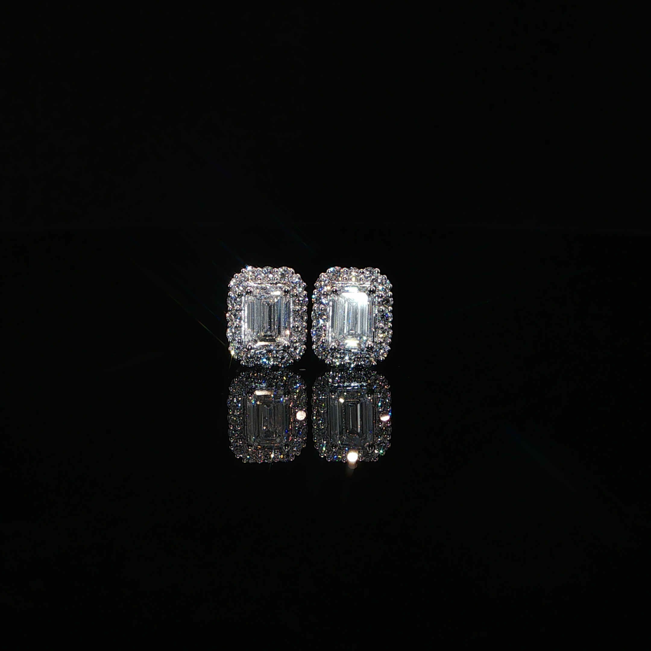 Emerald Cut Diamond Halo Stud Earrings – 1.78 CTW E VS1 | ISE0097Z